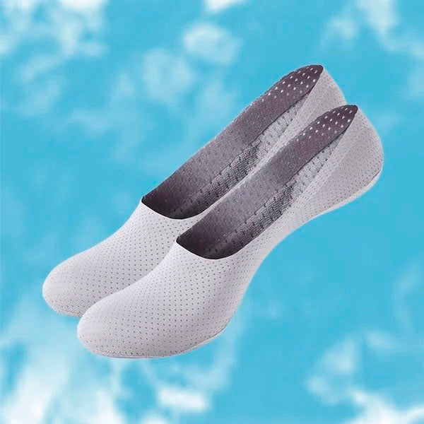 Izze™ Breathable Ice Silk Socks