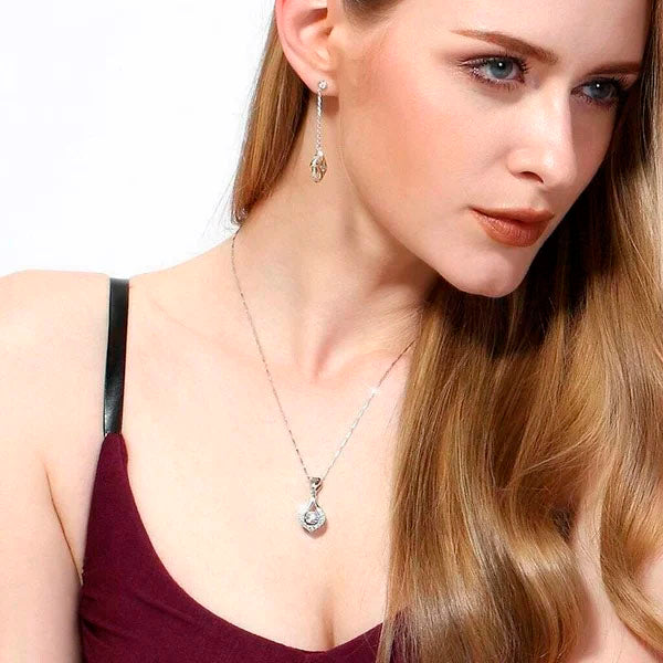 Veera™ Perfect Gift - Twinkling Heart Waterdrop Stone Necklace