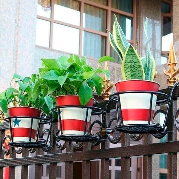 Flowwer™ Hanging flower stand